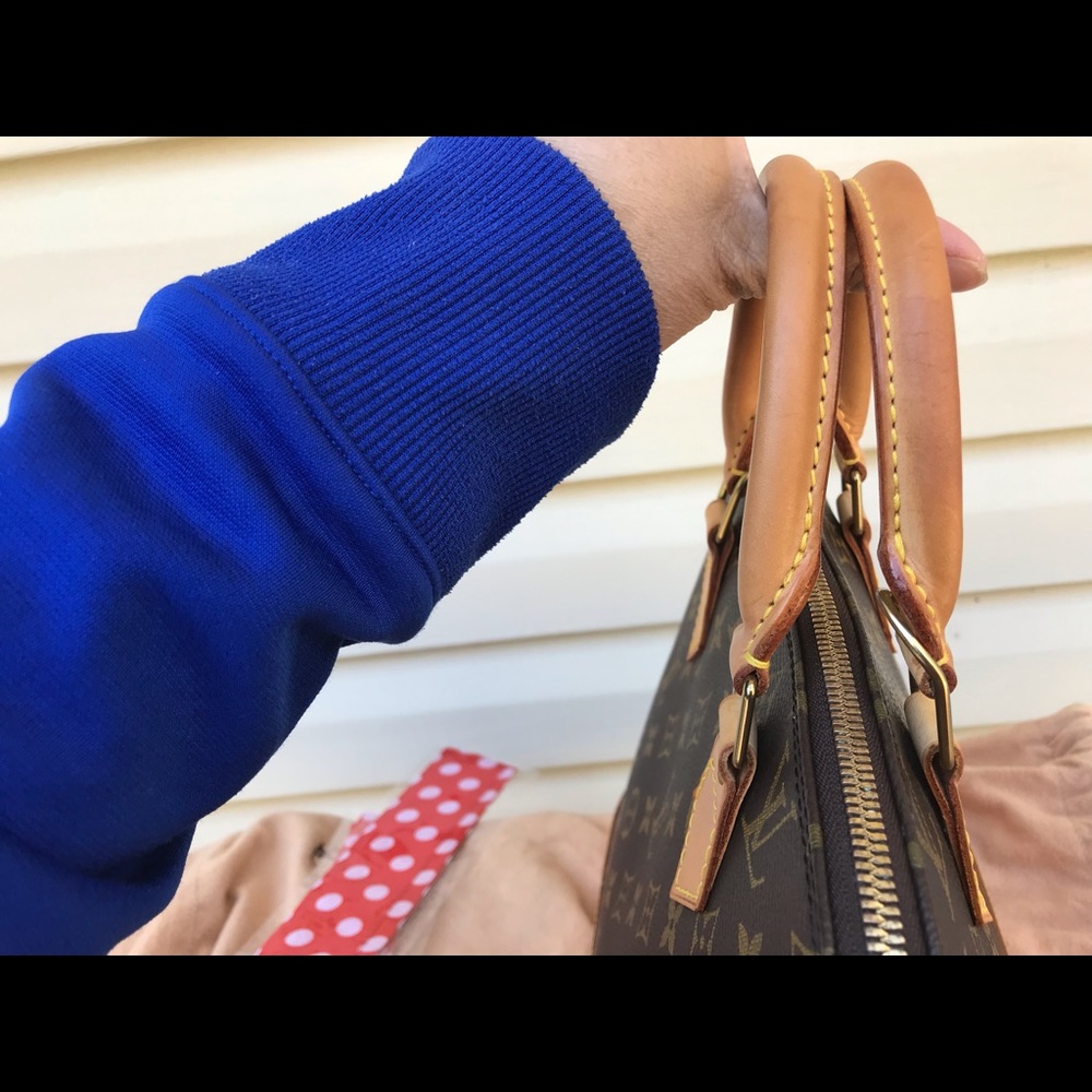 Louis Vuitton Alma Monogram PM size SOLD - Picture 11 of 14